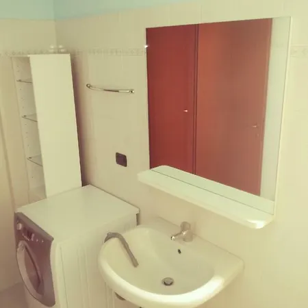- Via Daste E Spalenga 5 *